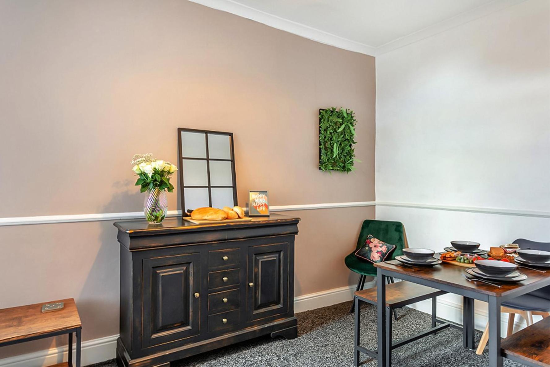 The Harrogate House - 4 Bed Townhouse Apartment Ngoại thất bức ảnh